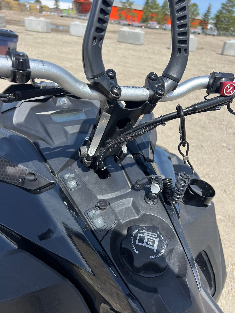 Thumbnail: 2019 skidoo 850 summit W/ 2 year warranty