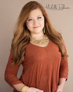 Headshots by _michelleroberts are my fav 😍 this sweet little red head slayed! 💄&💁🏼by me 👄 #make