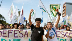 MOBILIZAÇÃO PELA REVOGAÇÃO DO NOVO ENSINO MÉDIO REÚNE ESTUDANTES E PROFESSORES EM PORTO ALEGRE