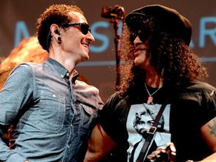 Colaboração entre Slash e Chester Bennington pode ser lançada em breve; ouça um trecho