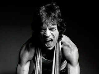 Mick Jagger lança música solo; ouça "Strange Game"