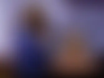 Alanis Morissette divide o palco com a filha em performance emocionante de "Ironic"