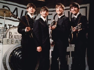 Os Beatles Conquistam o Topo do Spotify com Lançamento Histórico de "Now and Then"