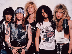Há 35 anos, o Guns N' Roses lançava seu icônico álbum de estreia, Appetite For Destruction