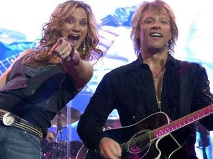 Vencedores do Grammy, Bon Jovi e Jennifer Nettles vão lançar novo dueto nesta sexta-feira
