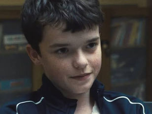 "Adolescência" quebra recordes e se torna a minissérie mais assistida da história da Netflix