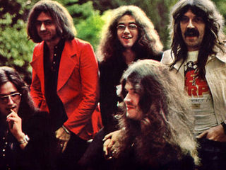 Há 47 anos, o Deep Purple lançava o clássico álbum “Burn”