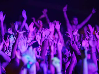 Música é vital para manter a saúde mental, aponta pesquisa ; confira