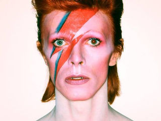 Grande show com transmissão ao vivo vai celebrar os 75 anos de David Bowie