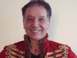 Arnaldo Baptista, dos Mutantes, faz rifa de peça lendária para driblar forte crise financeira