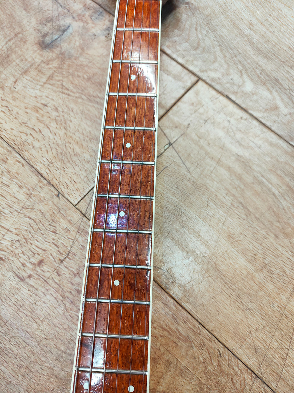 Thumbnail: Rickenbacker 480 Jetglo 1975 Electric Guitar Used