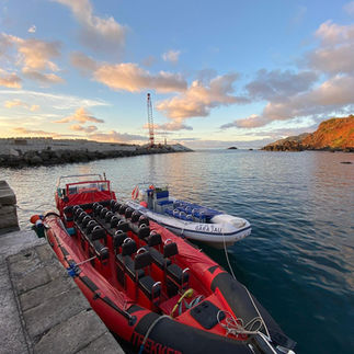 Passeios de barco - Ilha das Flores