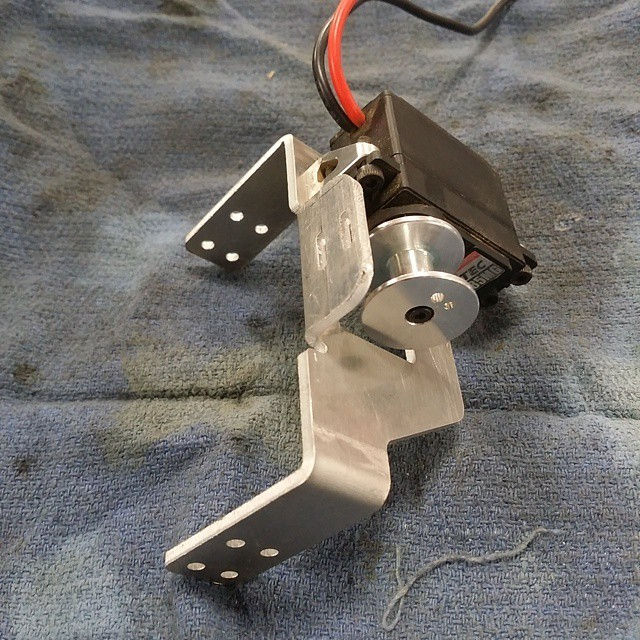 Winch servo mount w/ Integrated Fairlead Bpcustom Chassis