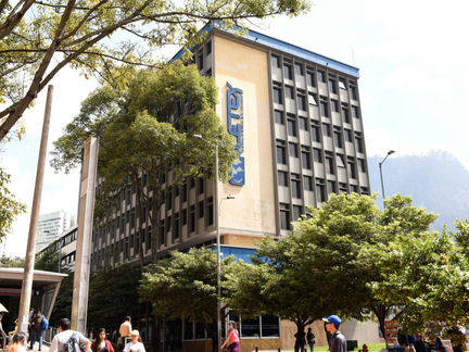Despido masivo en ICETEX Bogotá