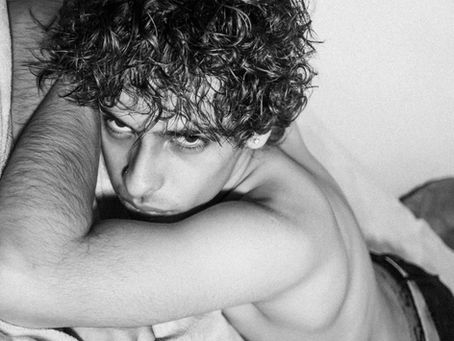 You're Not Broken. You're Disconnected. 5 Ways to Reconnect With Your Body Before Sex
