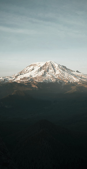 Mountain view symbolizing life direction, clarity, and spiritual guidance.
