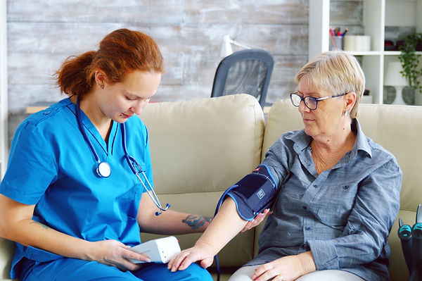 Was ist ein ambulanter Pflegedienst, Aufgaben und Abrechnung mit dem Pflegedienst.