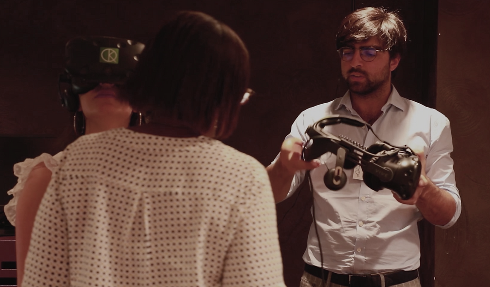 Natahn Toledano explique la rééducation en réalité virtuelle
