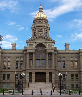 Wyoming_State_Capitol.jpeg