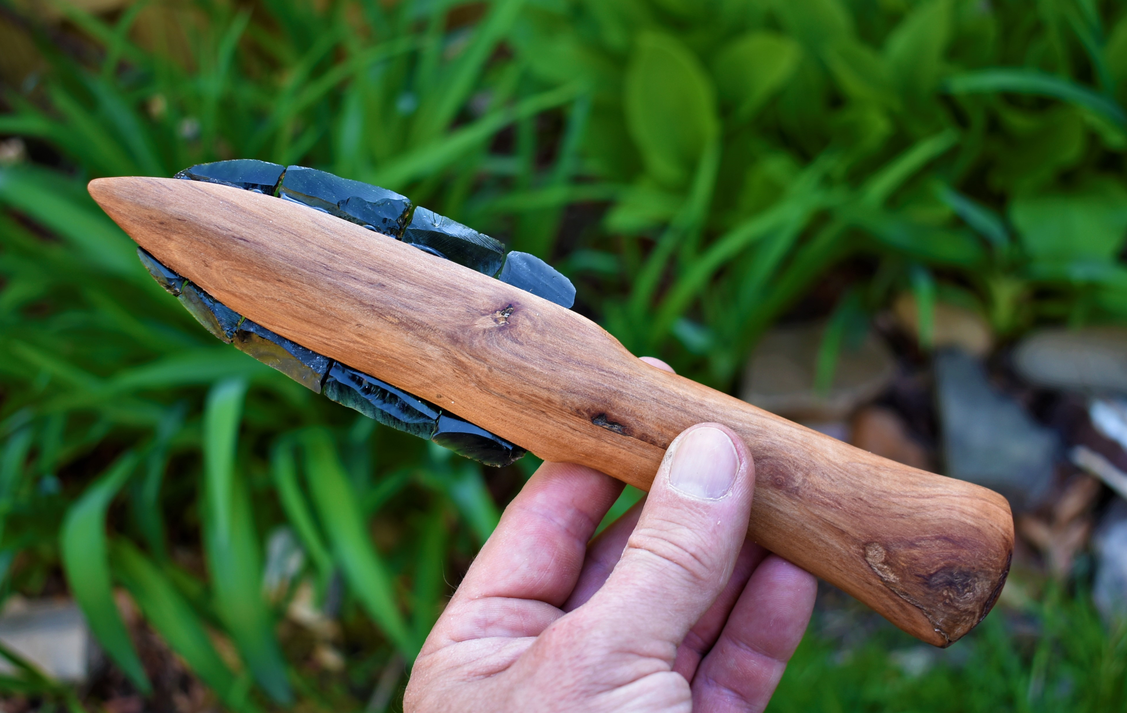 Flake knife