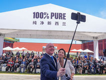 NZ PM Christopher Luxon taking selfie in China
