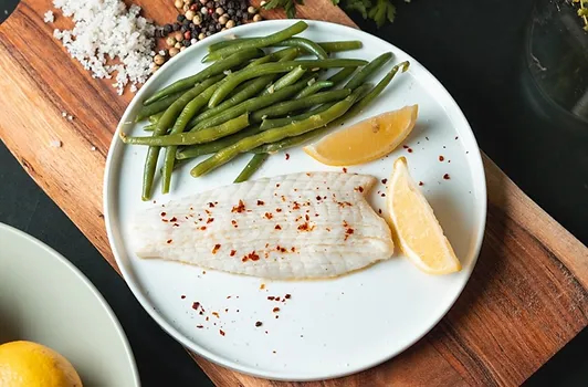 Steakholder Printed White fish