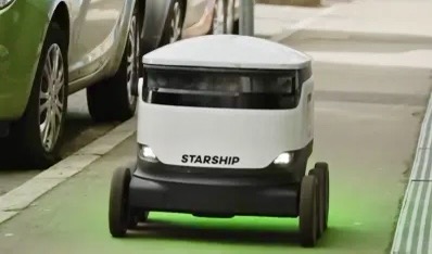 Starship Technologies delivery robot 