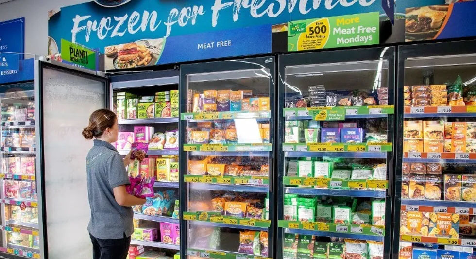 Morrisions UK -Freezer Cabinets