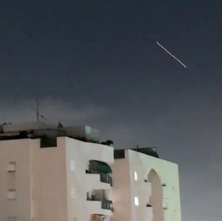 Massiver iranischer Raketenangriff auf Israel