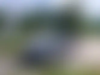 Kerem Kazaz ve Corentin Silvestre'nin Petrol Ofisi Maxima Türkiye Ralli Şampiyonası kapsamındaki Yeşil Bursa Rallisi'nde yarış otomobiliyle mücadele ettiği aksiyon fotoğrafı.