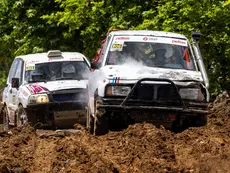 Action image of offroad vehicles competing on challenging terrain during the PETLAS Turkish Offroad Championship round in Kaynaşlı.