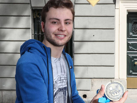 “Los profesores tienen que enseñar a pensar”