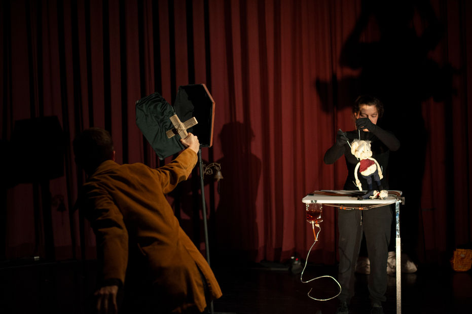 1_Dracula, MOŽ! is sick_Uroš_Zavodnik.jpg