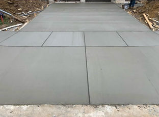 Sidewalk with fresh concrete