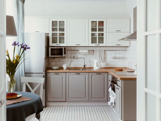 Cabinet Refacing: A Beautiful Kitchen Refresh Without a Full Remodel