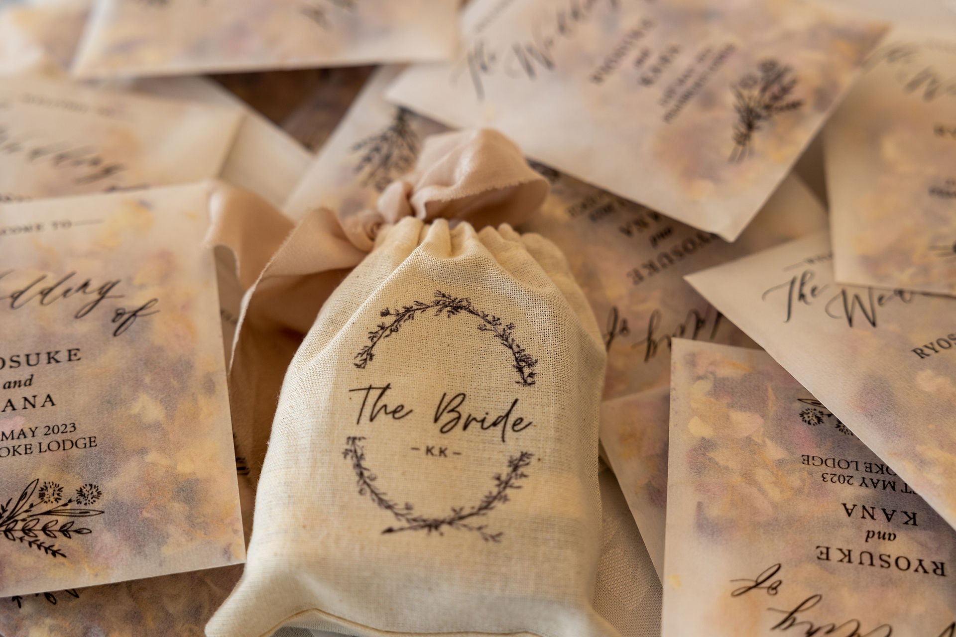 wedding confetti bag