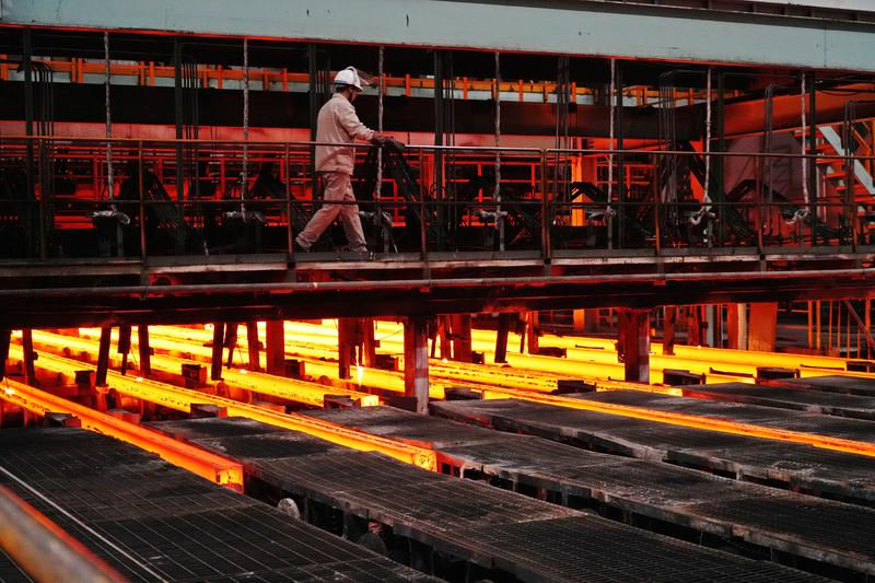 El mineral de hierro brasileño ya está en las obras en China