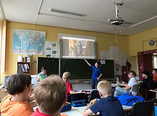 2021_7_Kl. 5 besondere Hobbies11.jpg