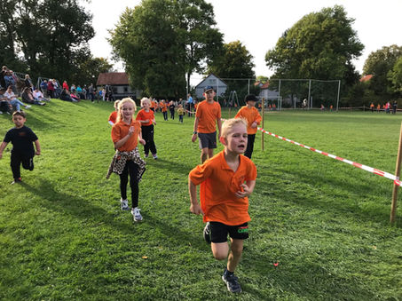 2021_22_10_Sponsorenlauf GS 41_.jpg