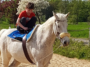 2021_22_4_Reittherapie bei Barbara14__.jpg