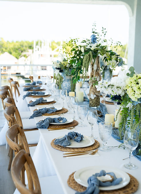 Florida wedding planner coordinating details for your wedding day