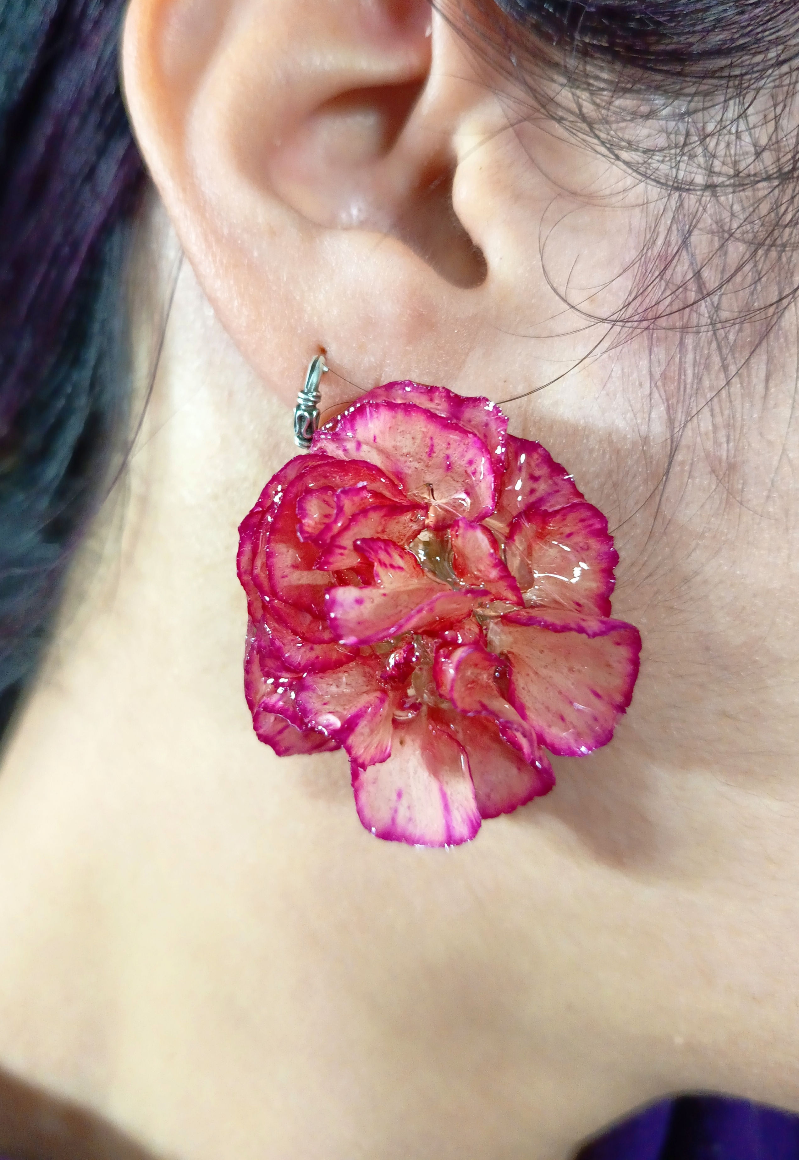 🩷Pendientes claveles pequeños rosa bicolor🩷