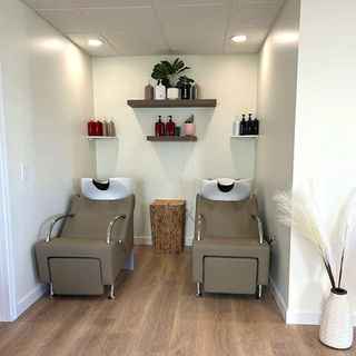 chanelrosesalonsinks