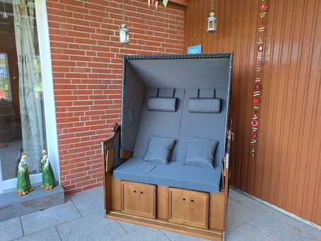 Strandkorb? Bei uns heißt er Deichkorb!!