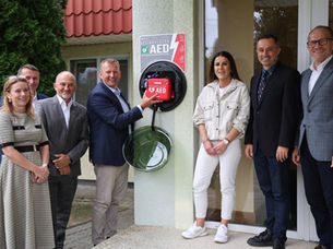 Kolejny defibrylator AED w powiecie słupeckim