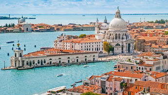 A SPASSO CON LA COSTITUZIONE