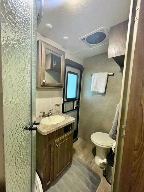 Full Bath