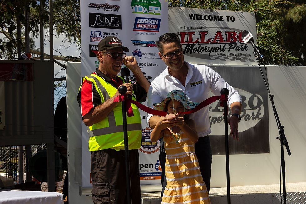 Hon. Wes Fang MLC, with daughter Audrey, officially opens the upgraded spectator facilities, celebrating another milestone in the continued development of Illabo Motorsport Park
