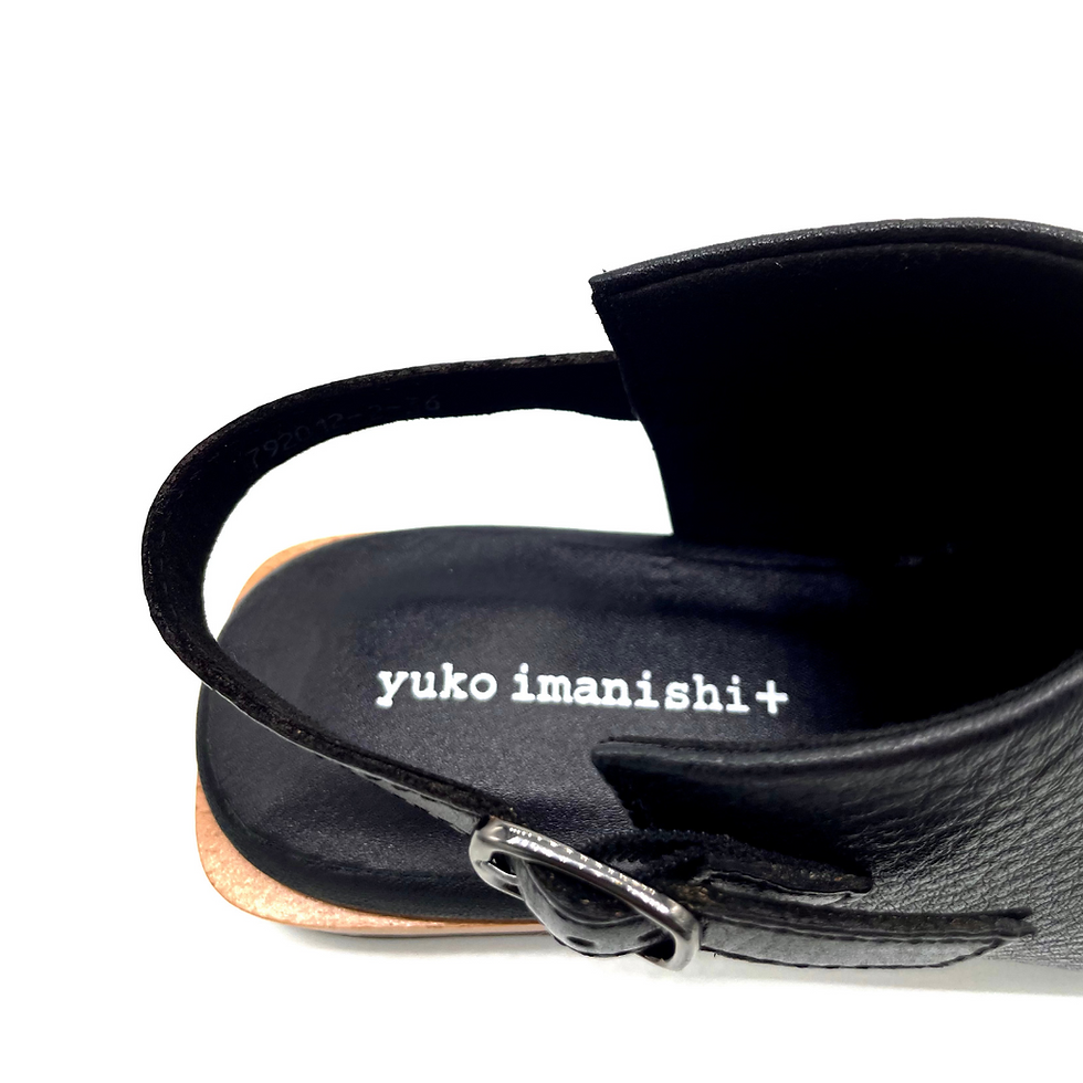 Thumbnail: Yuko Imanishi Black Sandals, leather, open toe, flat, back strap