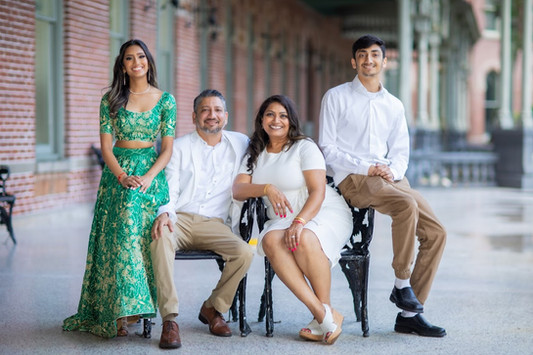 Family Professional Photoshoot Session Photo Portrait Service Florida